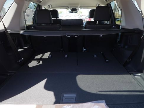 New 2026 Honda Pilot EX-L image 8