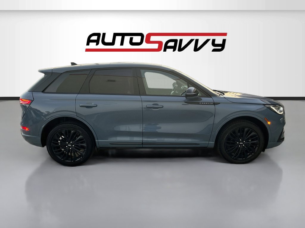 Used 2024 Lincoln Corsair AWD w/ Equipment Group 101A image 8
