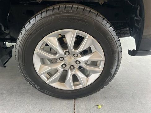 Used 2022 Chevrolet Silverado 1500 Custom image 33