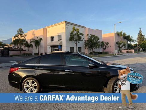 Used 2012 Hyundai Sonata Limited FWD image 2