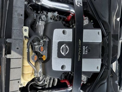 Used 2016 Nissan 370Z Coupe RWD image 11