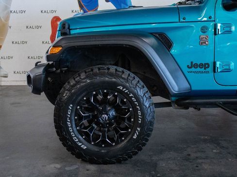 Used 2020 Jeep Wrangler Unlimited Sport AWD/4WD image 16