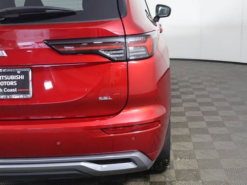 New 2026 Mitsubishi Outlander SEL FWD image 22