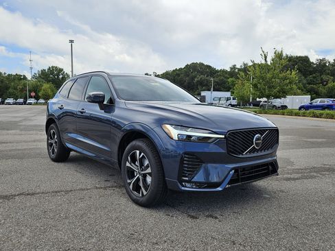 New 2026 Volvo XC60 B5 Core w/ Protection Package image 1