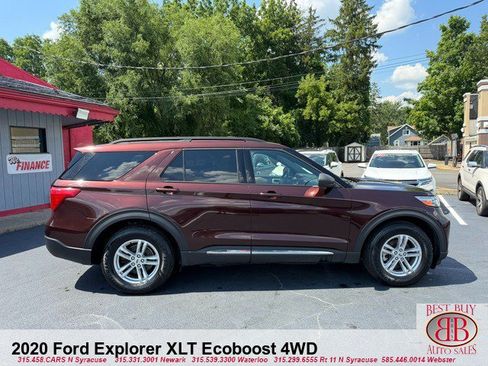 Used 2020 Ford Explorer XLT w/ Equipment Group 202A AWD/4WD image 8