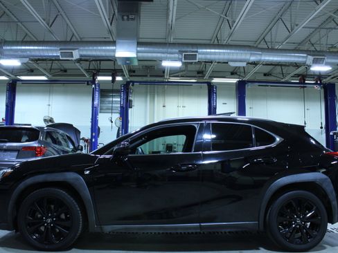 Used 2019 Lexus UX 200 F Sport w/ F Sport Premium Package image 38