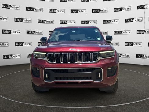 Used 2023 Jeep Grand Cherokee Overland w/ Adv Protech Group III RWD image 8