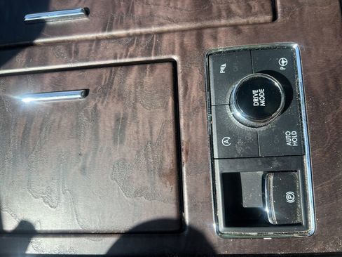 Used 2021 Lincoln Navigator Reserve w/ Luxury Package image 31