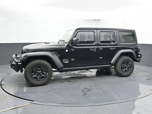 Used 2018 Jeep Wrangler Unlimited Sport AWD/4WD image 8