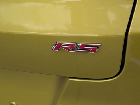 Used 2023 Chevrolet TrailBlazer RS w/ Sun and Liftgate Package FWD image 8