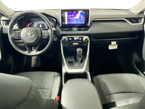 Used 2025 Toyota RAV4 XLE w/ Convenience Package FWD image 30