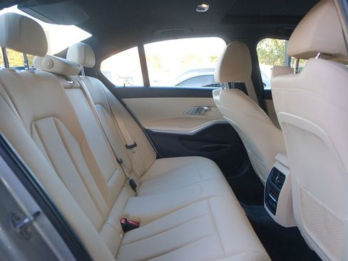 Used 2019 BMW 330i Sedan w/ Driving Assistance Package image 35