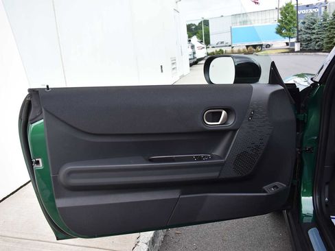 Used 2025 MINI Cooper S FWD image 14