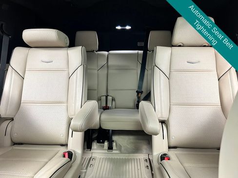 Used 2024 Cadillac Escalade Premium Luxury w/ LPO, Floor Liner Package AWD/4WD image 17