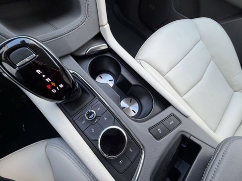 Used 2025 Cadillac XT6 Premium Luxury w/ LPO, Floor Liner Package image 23