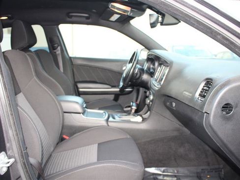 Used 2019 Dodge Charger Scat Pack image 12