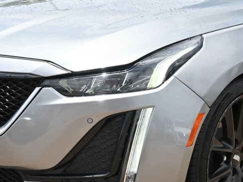 Used 2023 Cadillac CT5 Sport RWD image 25