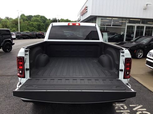 Certified 2025 RAM 2500 Big Horn AWD/4WD image 5