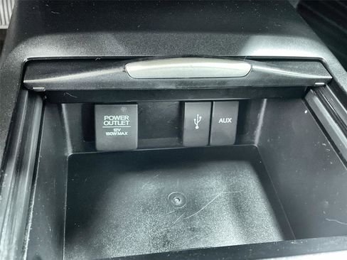 Used 2018 Acura RDX AWD image 25