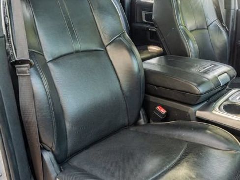 Used 2018 RAM 3500 Laramie Longhorn AWD/4WD image 46