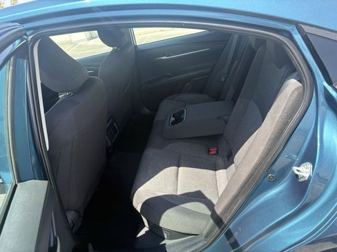 Used 2025 Toyota Camry LE FWD image 19