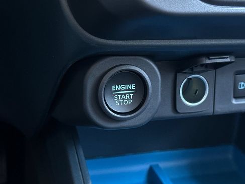 New 2026 Ford Maverick XLT w/ XLT Luxury Package FWD image 20