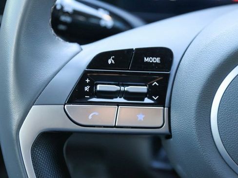 Used 2025 Hyundai Elantra SEL image 27