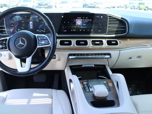 Used 2021 Mercedes-Benz GLE 350 w/ Premium Package image 15