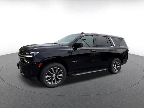 Used 2023 Chevrolet Tahoe LT w/ Luxury Package AWD/4WD image 9