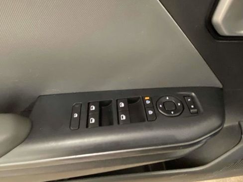 Used 2025 Kia K4 LXS image 13