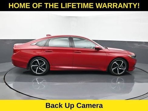 Used 2018 Honda Accord Sport image 7