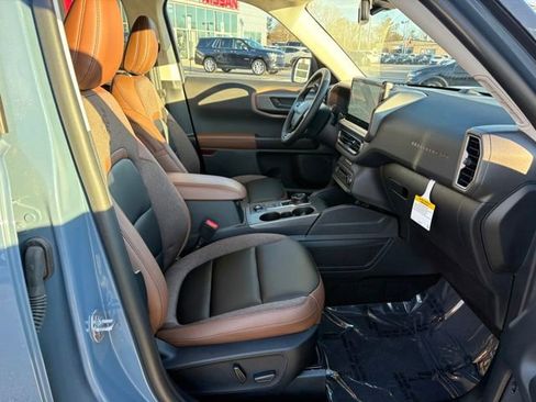 Used 2025 Ford Bronco Sport Outer Banks w/ Outer Banks Tech Package+ AWD/4WD image 21