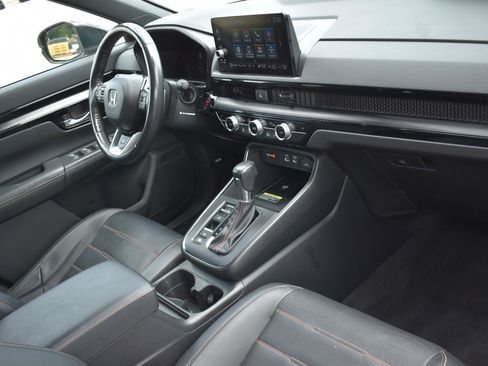 Used 2024 Honda CR-V Sport Touring image 17