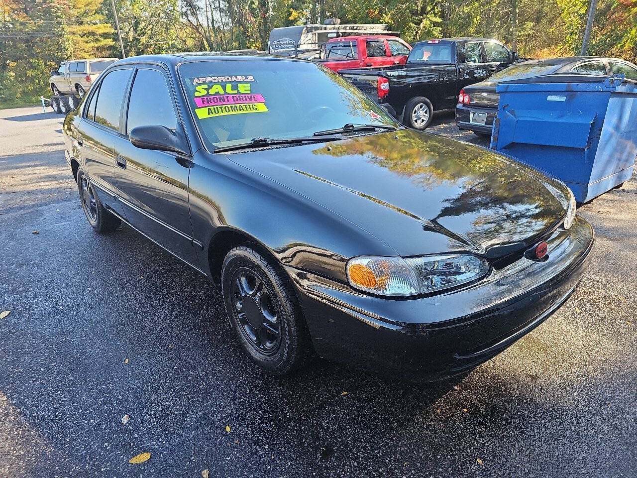 Used 2001 Chevrolet Prizm FWD image 4