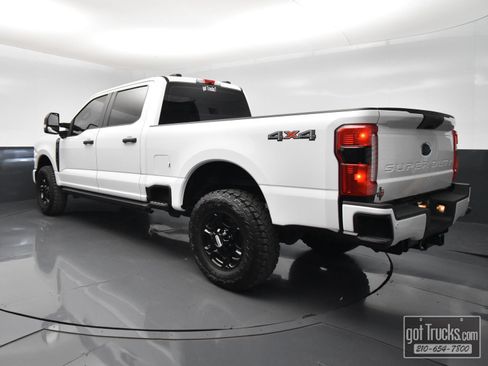 Used 2023 Ford F250 XL w/ STX Appearance Package AWD/4WD image 5