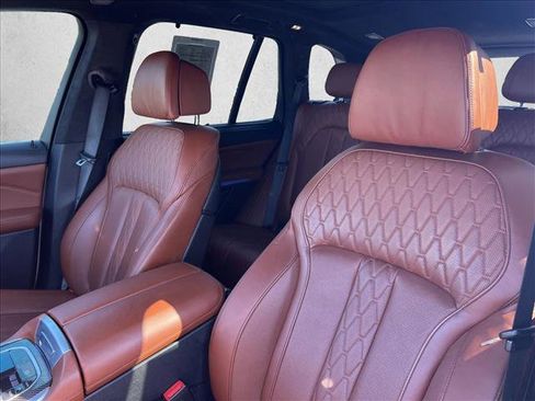 Used 2023 BMW X5 M50i w/ Executive Package image 16