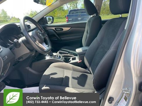 Used 2018 Nissan Rogue Sport S w/ S Appearance Package AWD/4WD image 17