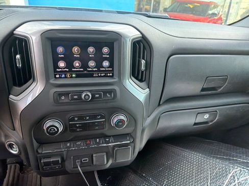 Used 2024 Chevrolet Silverado 2500 Custom w/ Custom Convenience Package RWD image 6