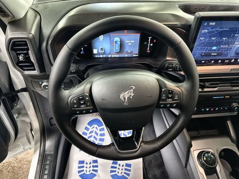 New 2026 Ford Bronco Sport Outer Banks w/ Outer Banks Tech Package+ AWD/4WD image 17
