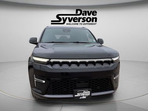 New 2026 Jeep Grand Wagoneer Limited image 8