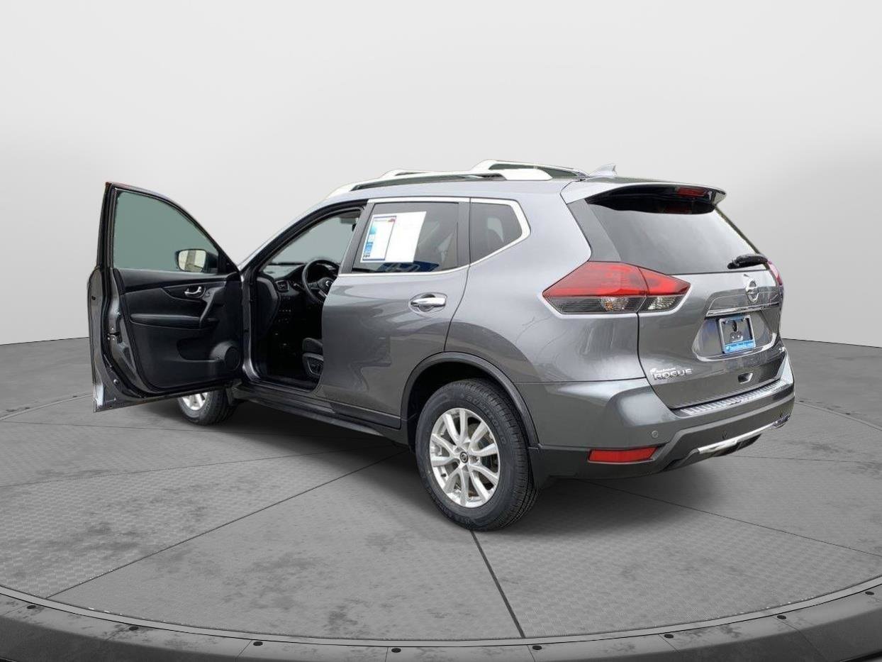 Used 2020 Nissan Rogue SV AWD/4WD image 10