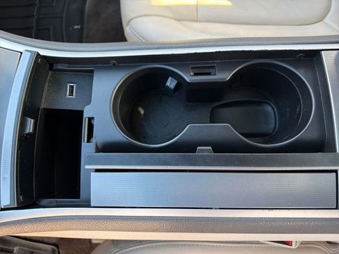 Used 2017 Lincoln MKZ Reserve w/ Climate Package image 31