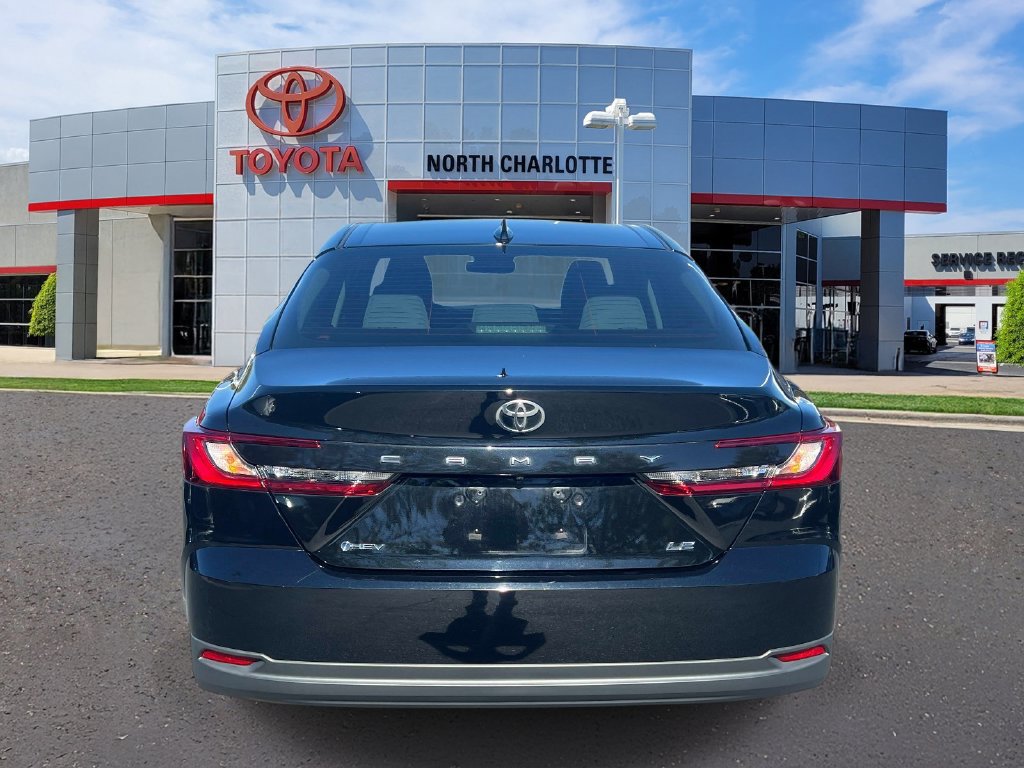 Used 2025 Toyota Camry LE w/ Convenience Package FWD image 7