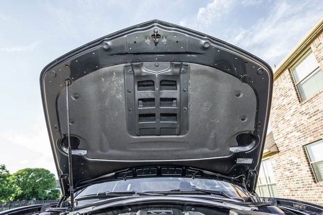 Used 2015 Chevrolet Camaro SS w/ SS Performance Package RWD image 20