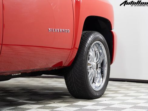 Used 2011 Chevrolet Silverado 1500 W/T w/ LS Package RWD image 8