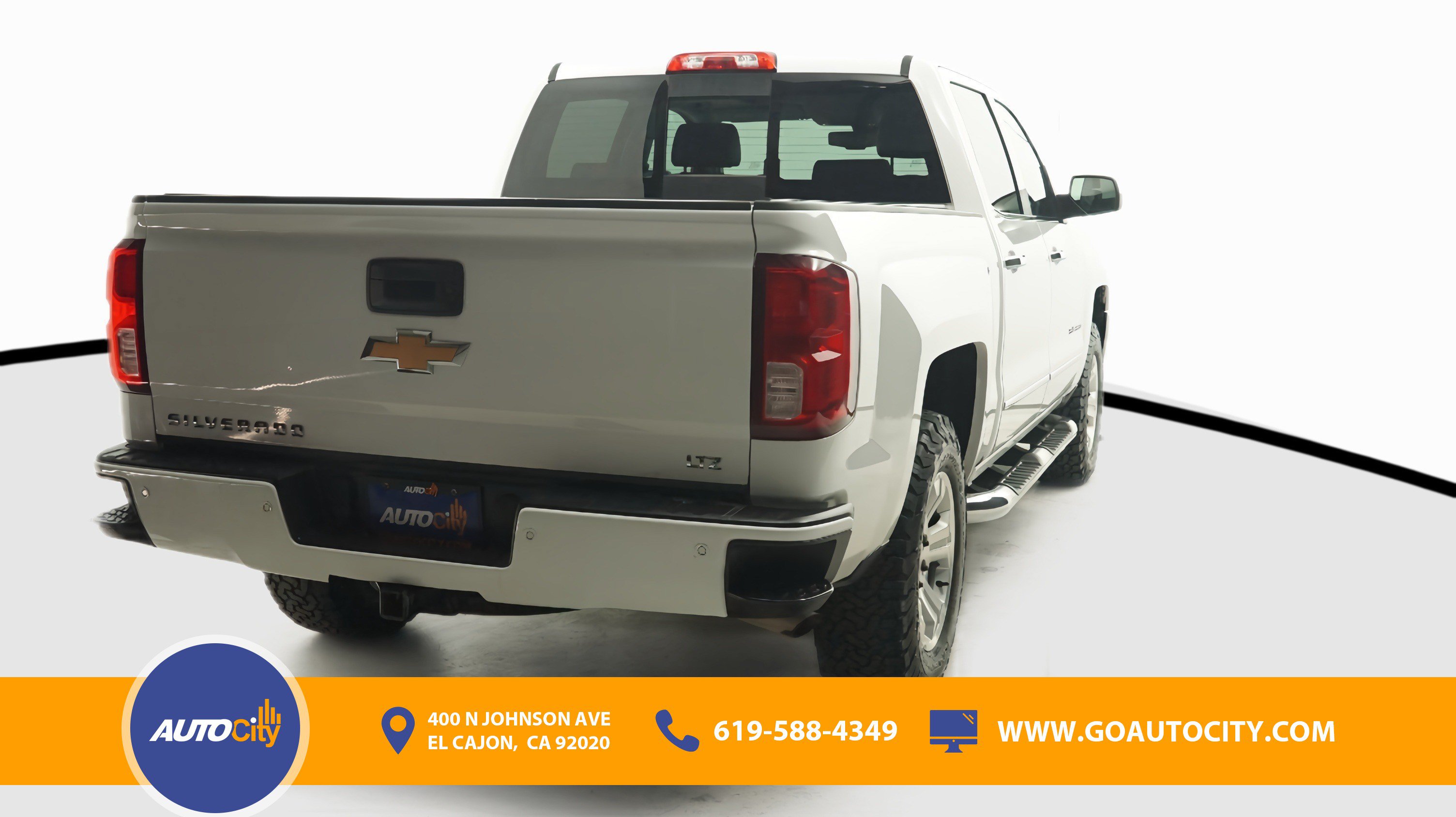 Used 2018 Chevrolet Silverado 1500 LTZ Z71 w/ LTZ Plus Package AWD/4WD image 10
