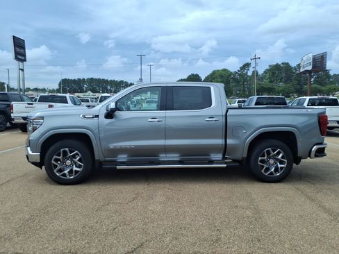 New 2026 GMC Sierra 1500 SLT w/ SLT Premium Plus Package AWD/4WD image 1