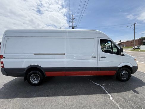 Used 2012 Mercedes-Benz Sprinter 3500 image 8