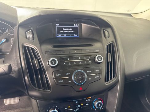 Used 2017 Ford Focus SE image 17