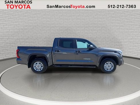 Used 2026 Toyota Tundra SR5 w/ SR5 Convenience Package AWD/4WD image 5